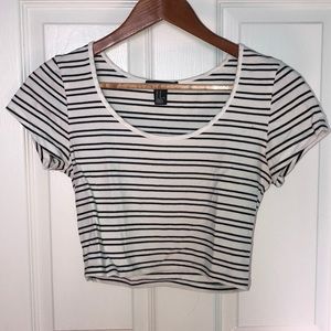 Women’s striped cropped short sleeve tee